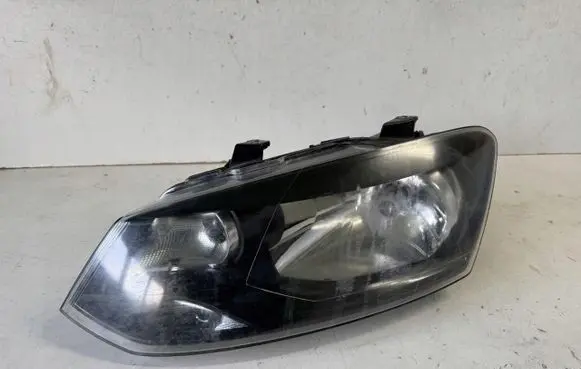 Volkswagen Polo V 6R Headlight/headlamp 6r1941015e