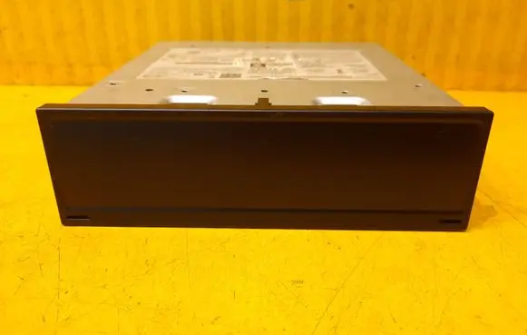 Navigation unit CD/DVD player
