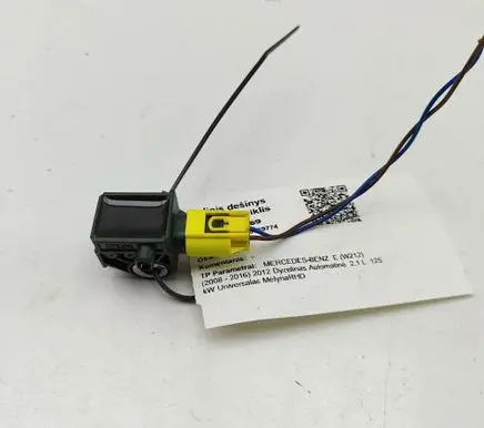 Mercedes-Benz E W212 Airbag deployment crash/impact sensor A1729056000