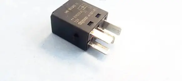 Volvo S40, V40 Other relay V23074
