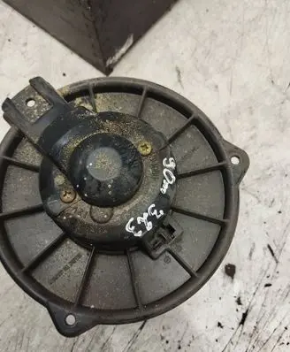Mazda 323 Heater fan/blower