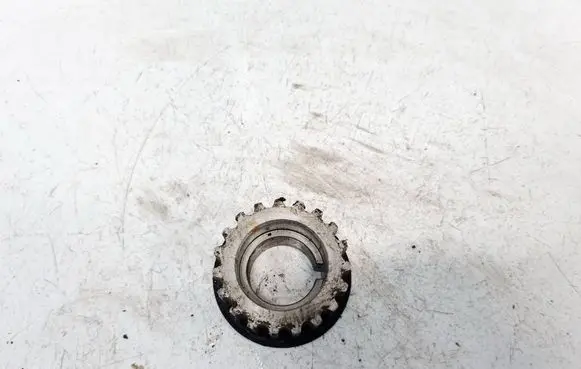 Peugeot 407 Crankshaft pulley