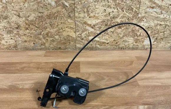 Mercedes-Benz E W212 Seat back rest lock catch A2129200278