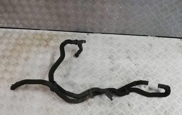 Nissan Qashqai Engine coolant pipe/hose