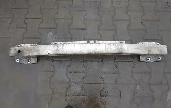 Renault Laguna III Front bumper cross member