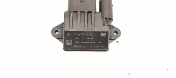 Mercedes-Benz R W251 Glow plug pre-heat relay 6429005801 6429007801