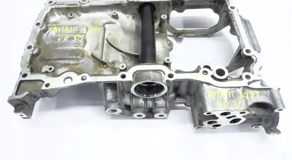 Infiniti Q50 Oil sump