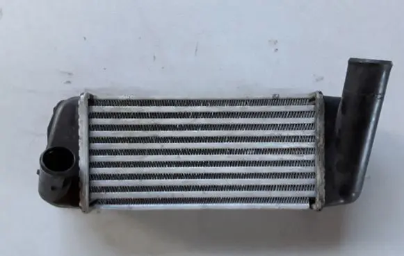 Toyota Auris E180 Intercooler radiator 1561410874