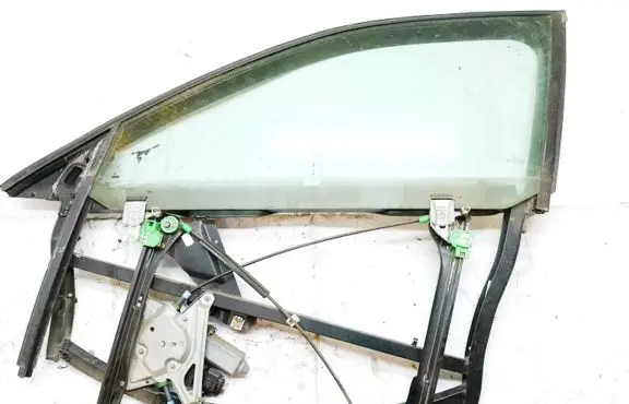 Audi A4 S4 B5 8D Front door window/glass frame 