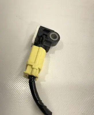 Subaru Outback (BS) Airbag deployment crash/impact sensor
