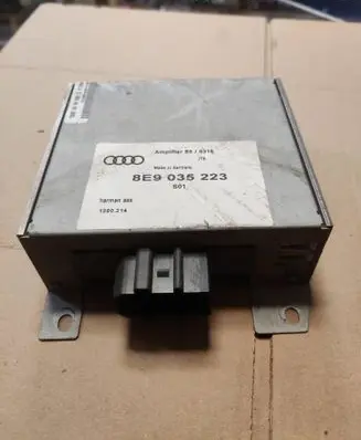 Audi A4 S4 B6 8E 8H Sound amplifier B66316 8E9035223 1380214