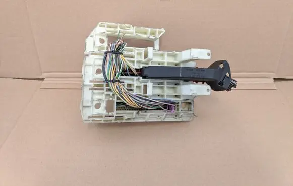 Volvo XC90 Fuse module 9494934