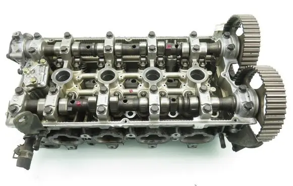 Mitsubishi Outlander Engine head G6EW