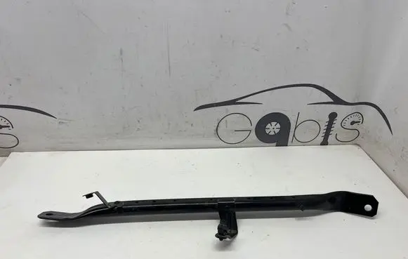 Alfa Romeo Stelvio Other engine bay part 