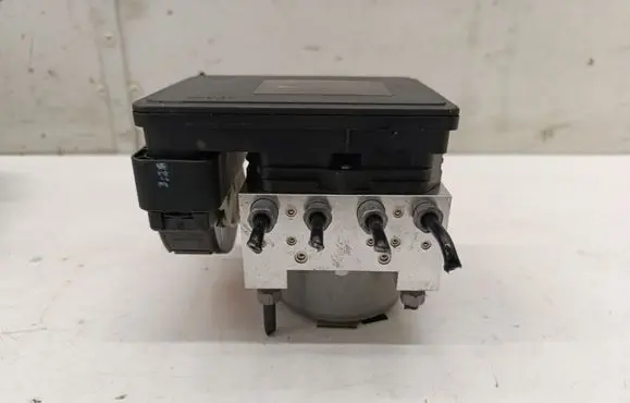 Opel Corsa F ABS Pump 9860815280
