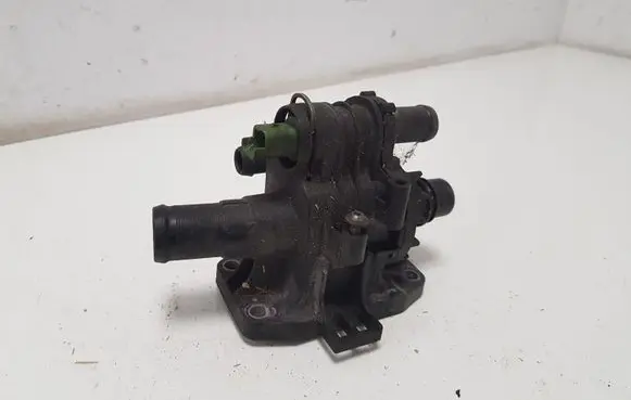 Ford B-MAX Engine coolant pipe/hose 9647767180