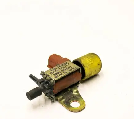 Jaguar XK8 - XKR Turbo solenoid valve LJA1530BB