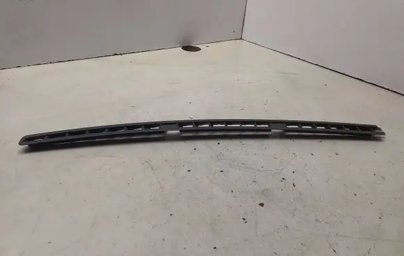 Volkswagen Transporter - Caravelle T5 Panel trim 7H0819071