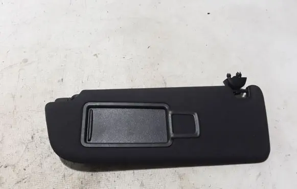 Sun visor