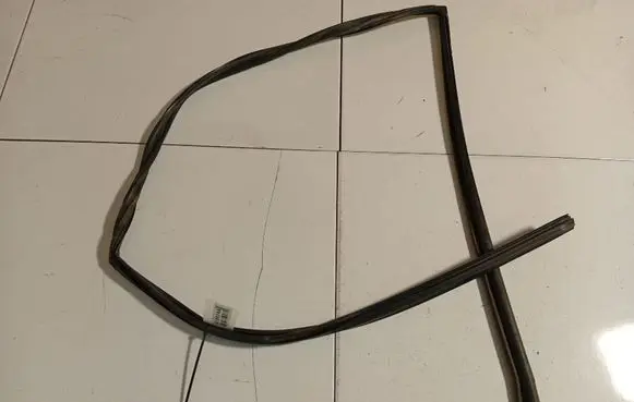 Mazda Premacy Rubber seal rear door 