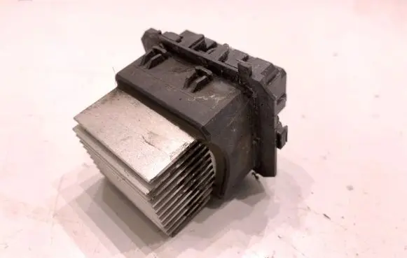 Peugeot 508 Heater blower motor/fan resistor T1017845R