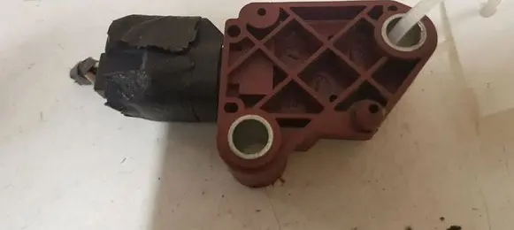 Volvo V50 Airbag deployment crash/impact sensor 9206975 8840A5