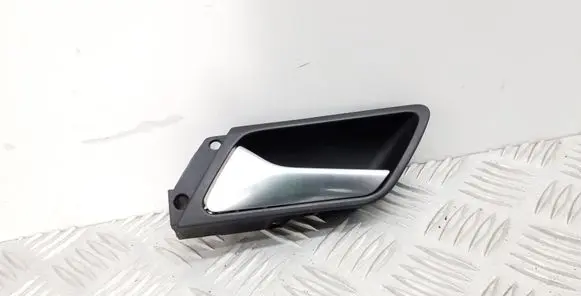 Volkswagen Jetta VI Rear door interior handle trim 5C6839113B