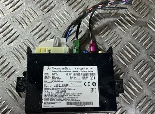 Mercedes-Benz C AMG W205 Bluetooth control unit module A2139003617 2139003617 A2139003617001