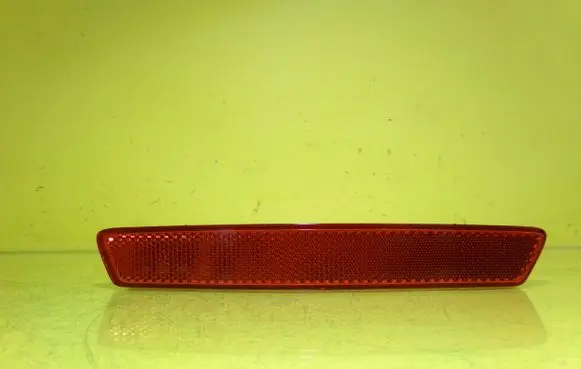 Rear tail light reflector