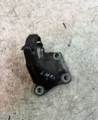 Renault Master III Driveshaft support bearing bracket 8200904226