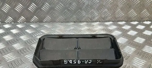 Opel Zafira C Quarter panel pressure vent 9076499