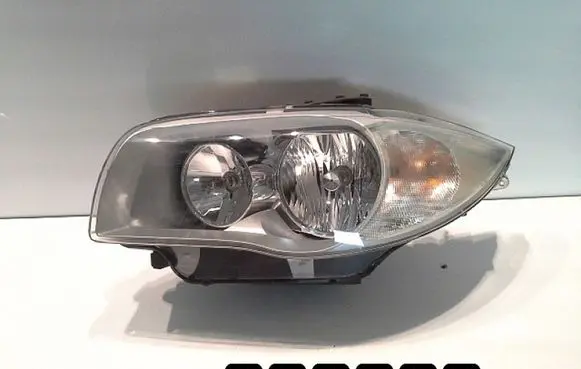 BMW 1 E81 E87 Headlight/headlamp DEFECT