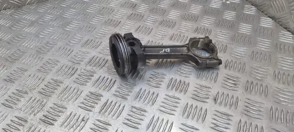 Renault Kadjar Piston with connecting rod 76MT1