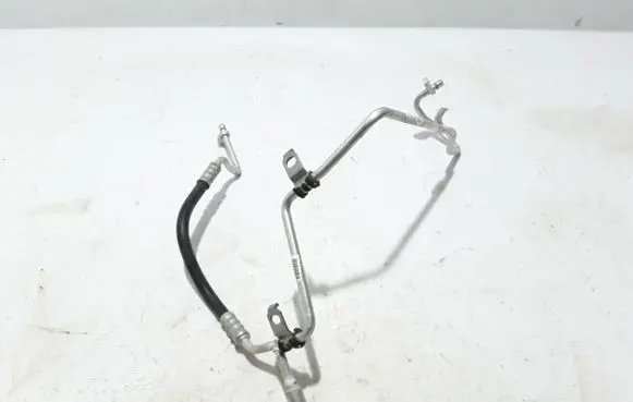 Renault Twingo III Air conditioning (A/C) pipe/hose 924408973R