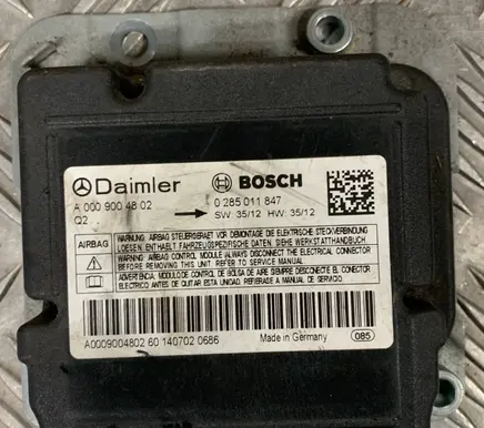 Mercedes-Benz Sprinter W906 Airbag control unit/module A0009004802 0285011847