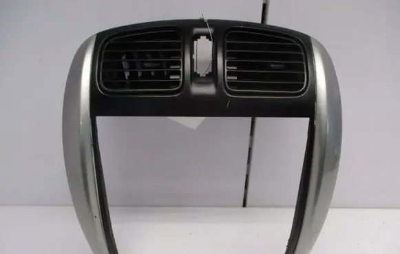 Mazda Premacy Radio/GPS head unit trim C10055210B04