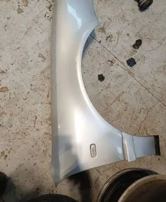 Audi A8 S8 D2 4D Fender