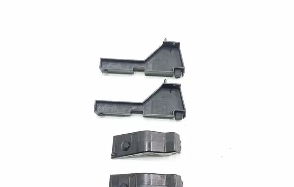 Mercedes-Benz CLS C218 X218 Cover in windowsill 