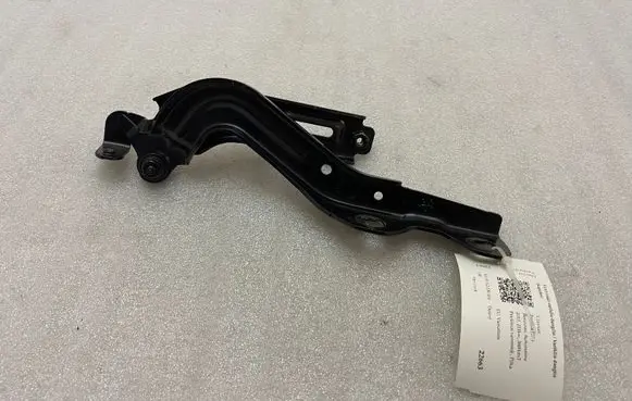 Chrysler Pacifica Engine bonnet/hood hinges