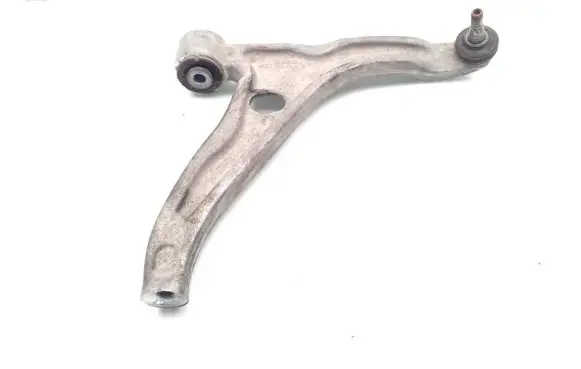 Mercedes-Benz A W176 Front control arm 2473331600