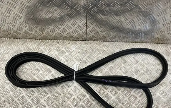 Audi SQ2 GA Seal rubber (tailgate) DOAUDIQ281A 81A827705