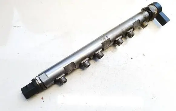 BMW 5 E60 E61 Fuel main line pipe 0445214184 780912902