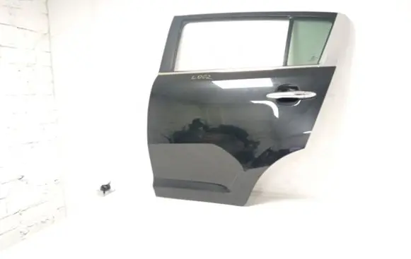 KIA Sportage Rear door