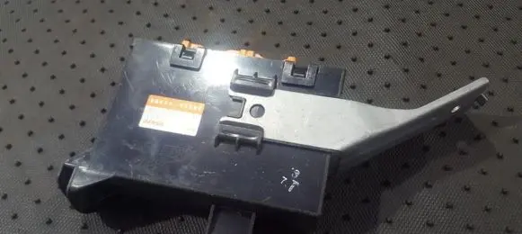 Toyota Avensis T220 ABS control unit/module 8865005080 88650-05080