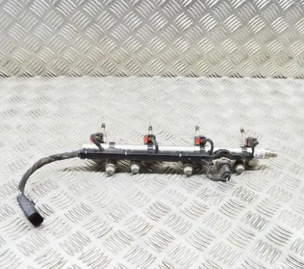 Chevrolet Camaro Fuel main line pipe 12658330 0261555192