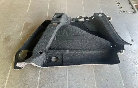 Seat Arona Trunk/boot lower side trim panel 6F9867428F