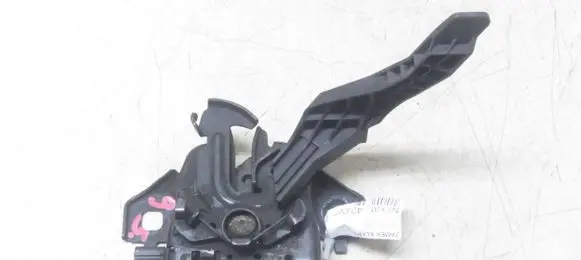Renault Arkana Engine bonnet/hood lock/latch loop/hook 
