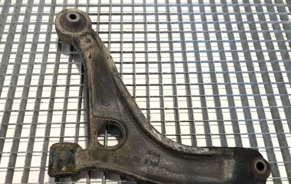 Renault Master III Front control arm 