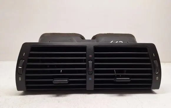 BMW X5 E53 Dash center air vent grill 64228402221