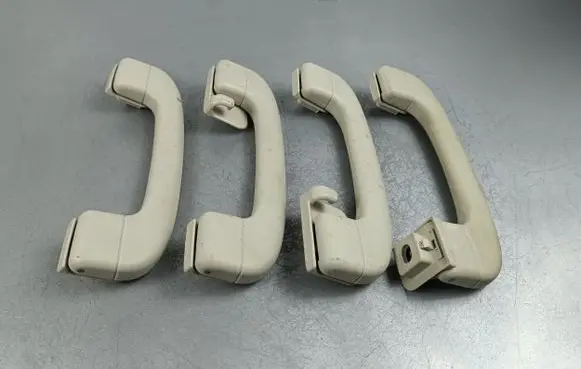 SsangYong Rexton A set of handles for the ceiling 